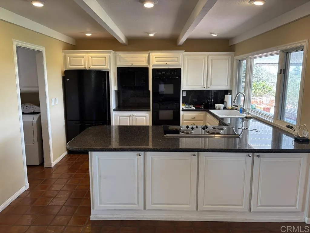 https://cdn.realtyfeed.com/cdn/127/306736753/3438dbd8985360f8c12c3ae1d4bf8934.webp