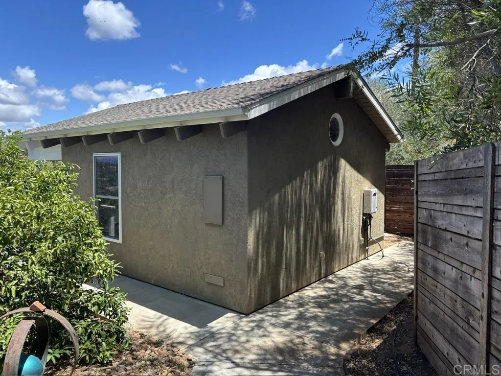 https://cdn.realtyfeed.com/cdn/127/306736753/a752535e40e2d1bd83ce08c2e58bd345.webp
