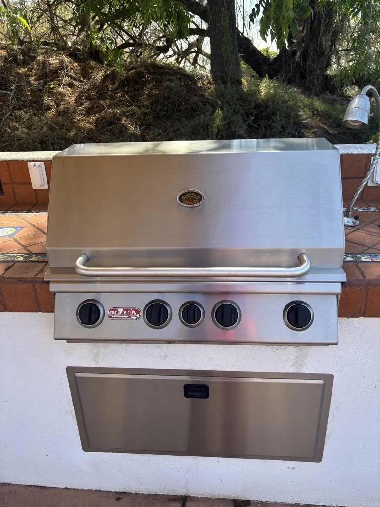 https://cdn.realtyfeed.com/cdn/127/306736753/d40256262102b44b44584542e7c26210.webp