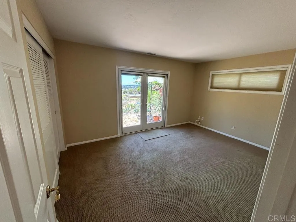 https://cdn.realtyfeed.com/cdn/127/306736753/d8ee5305d9d3a1197c21216a5632091f.webp