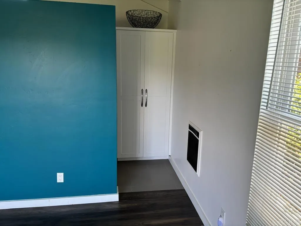https://cdn.realtyfeed.com/cdn/127/306736753/e234b4cba0a0bc91abe99fba27410de7.webp