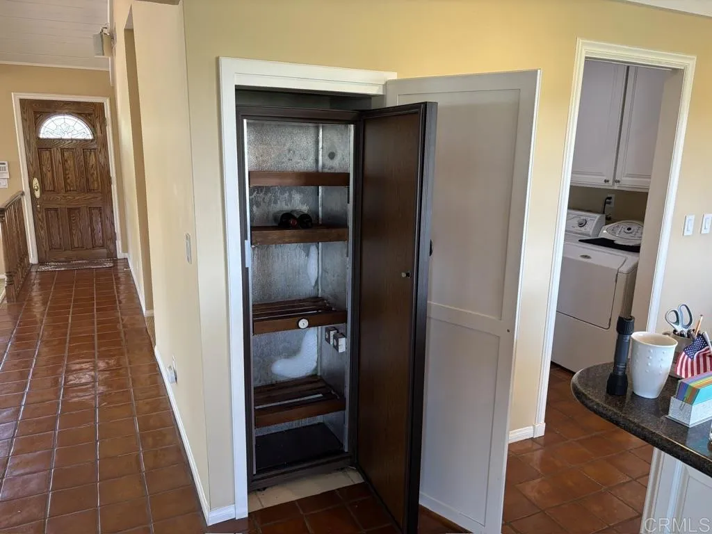 https://cdn.realtyfeed.com/cdn/127/306736753/e24d0afbf7fd638ca8a1f435085c2c9a.webp