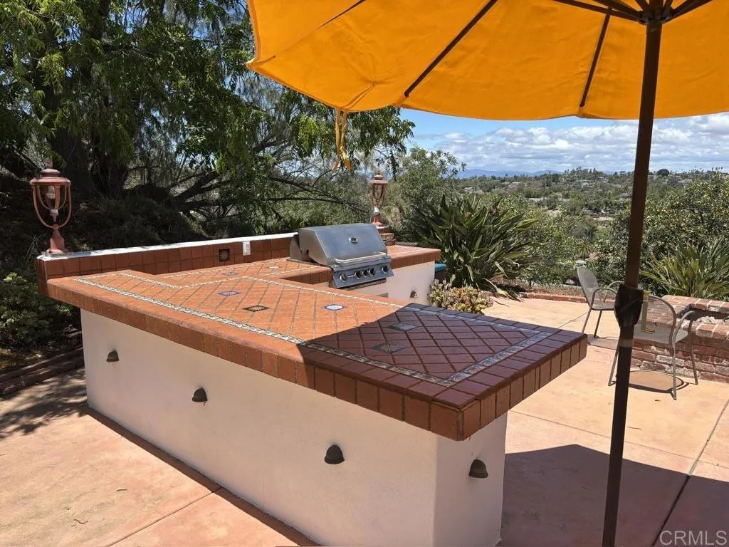 https://cdn.realtyfeed.com/cdn/127/306736753/f58d4ba5a3cdee7b054226dfa5dfcd1d.webp