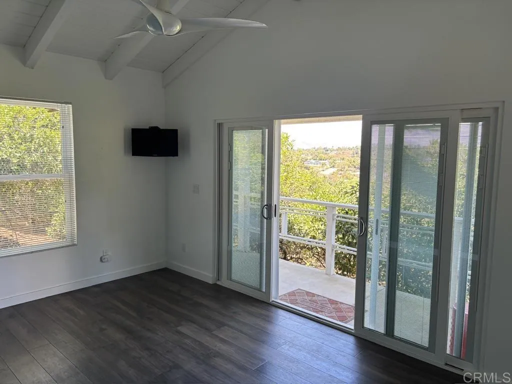https://cdn.realtyfeed.com/cdn/127/306736753/fcab92fa908499f1896d080ae6163059.webp