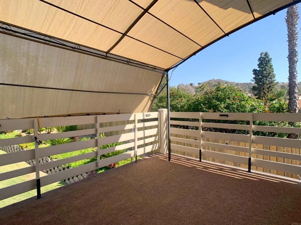 https://cdn.realtyfeed.com/cdn/127/306736772/3f16dc07dc349388fc20bc775a432561.webp