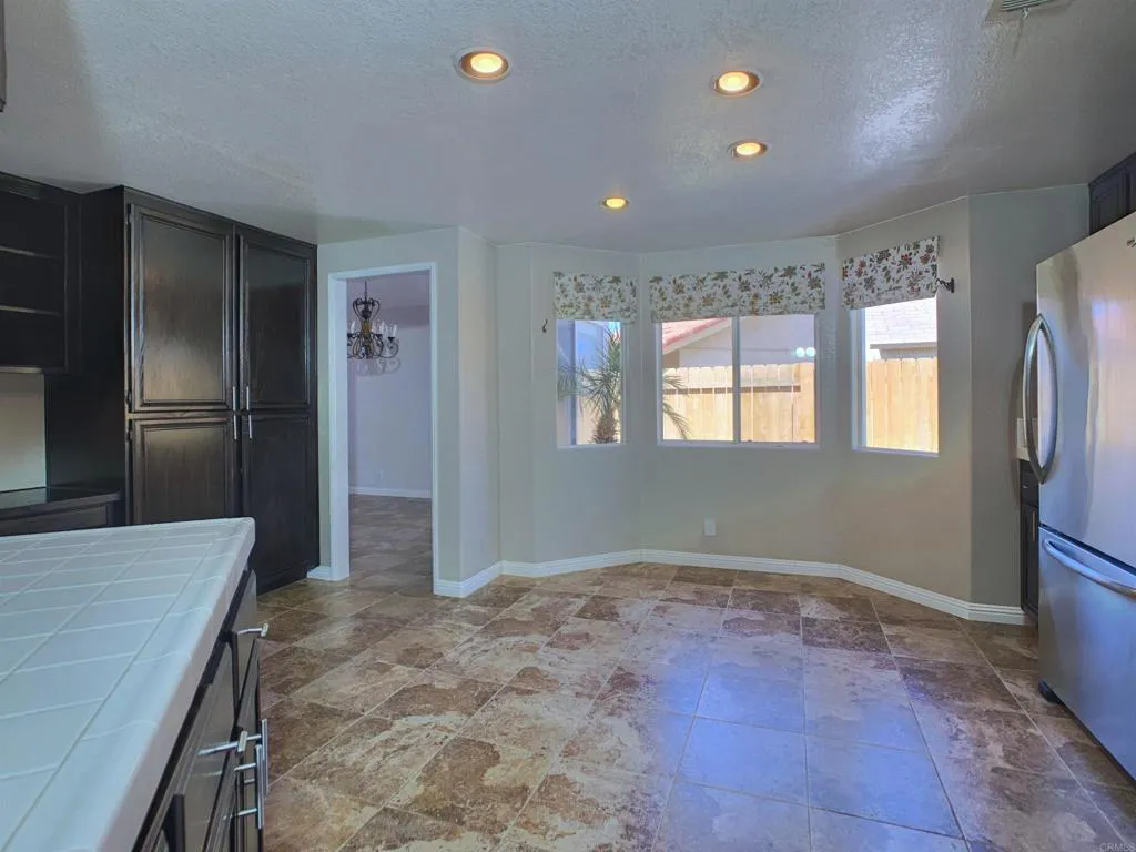 https://cdn.realtyfeed.com/cdn/127/306736772/4ad9f90e9c30ba80a2c33ed8d9867ccc.webp