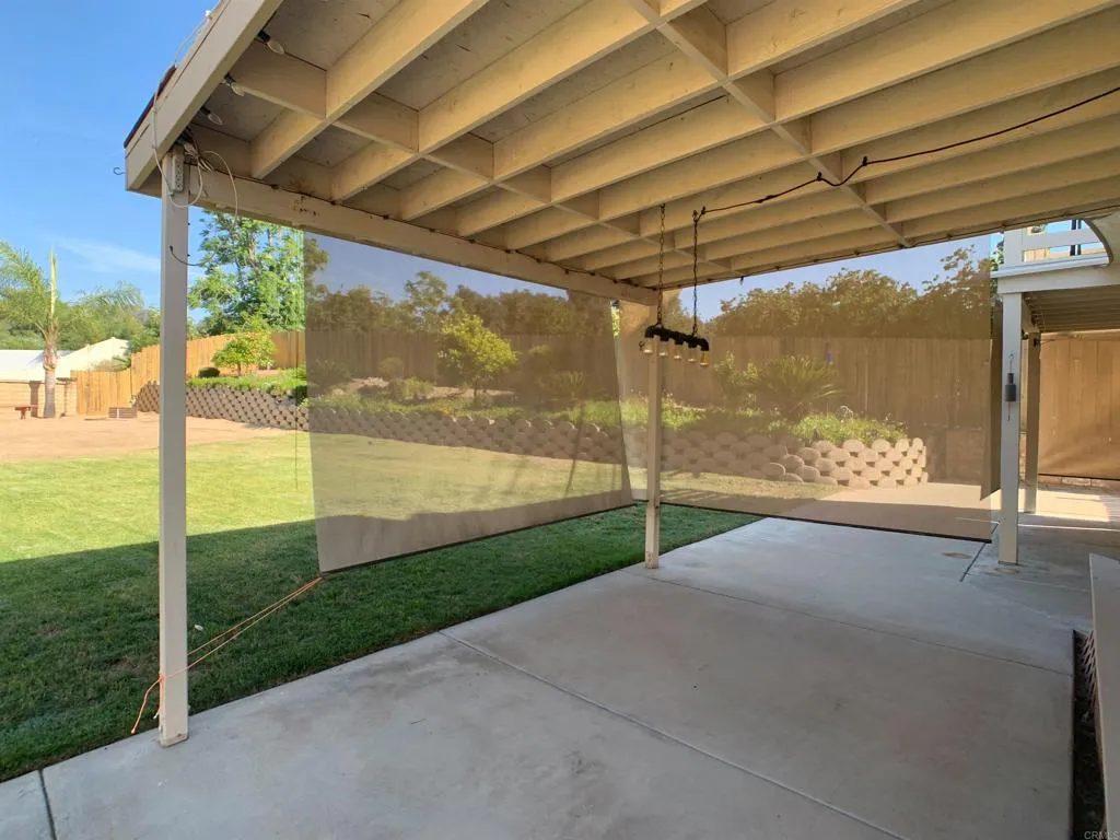 https://cdn.realtyfeed.com/cdn/127/306736772/7c301a4c6b77db5c4c52c69e8319cd0b.webp