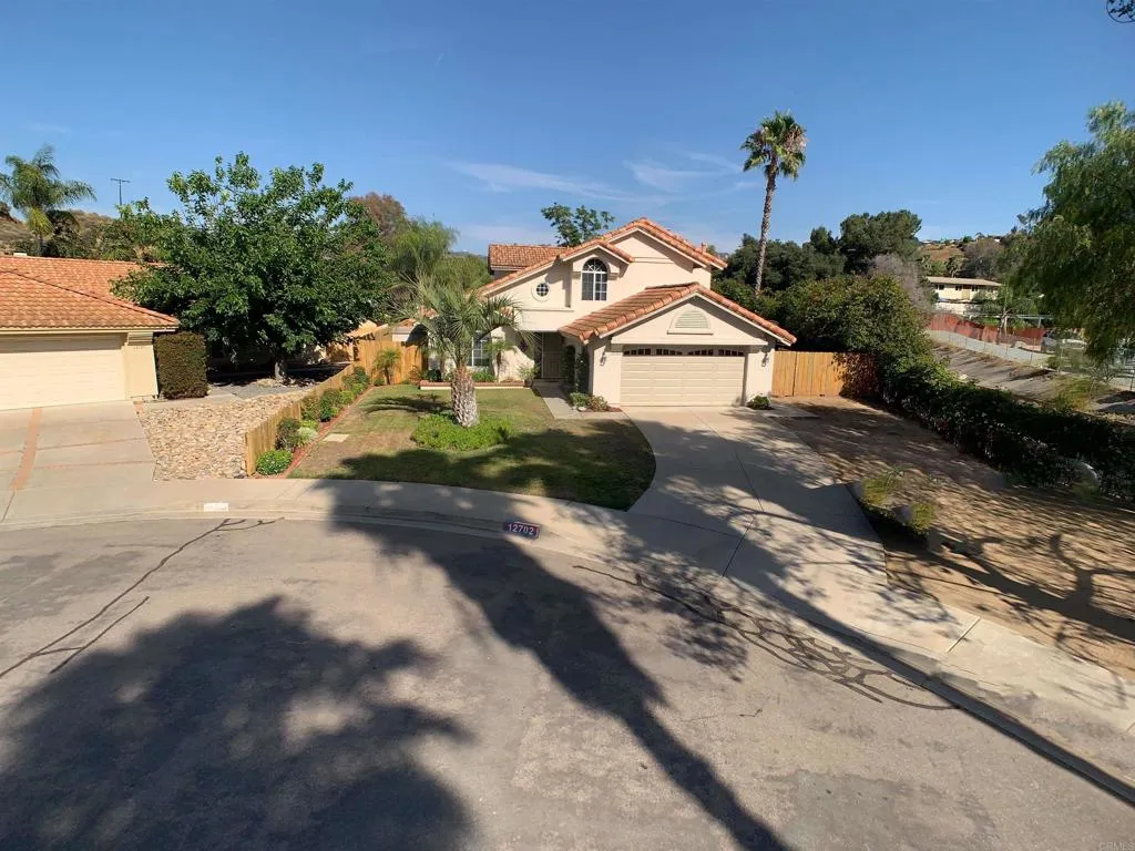 https://cdn.realtyfeed.com/cdn/127/306736772/b13d9ab391bcd5fa480f9a98e4b957e8.webp
