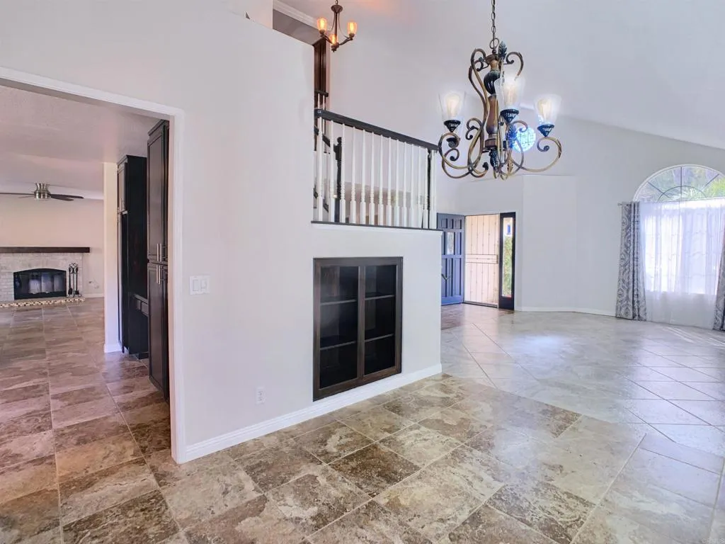https://cdn.realtyfeed.com/cdn/127/306736772/bd655559e17f1fd395cb72992fc99537.webp
