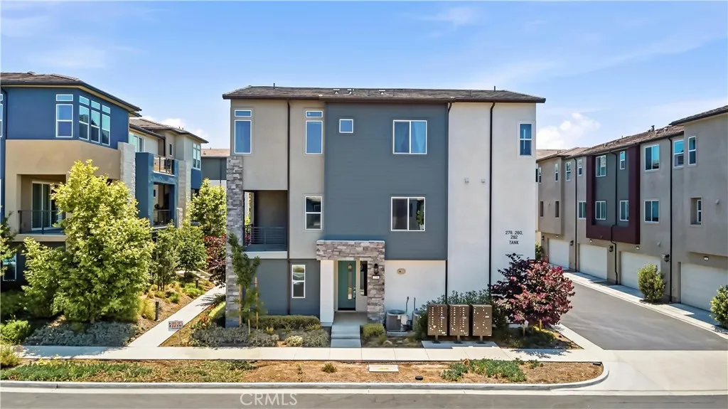 Irvine, CA 92618