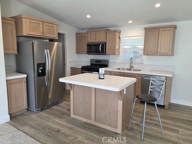 https://cdn.realtyfeed.com/cdn/127/306736808/829f4948007ddcd65cf7d754ead00bd6.webp