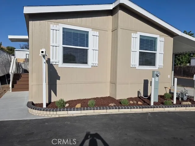 https://cdn.realtyfeed.com/cdn/127/306736808/e7b1d7ca10352ba687d53e6987742470.webp