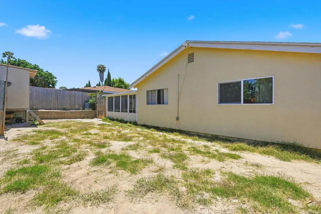 https://cdn.realtyfeed.com/cdn/127/306736809/325648d26ab19f3e3abe6205d71a0285.webp