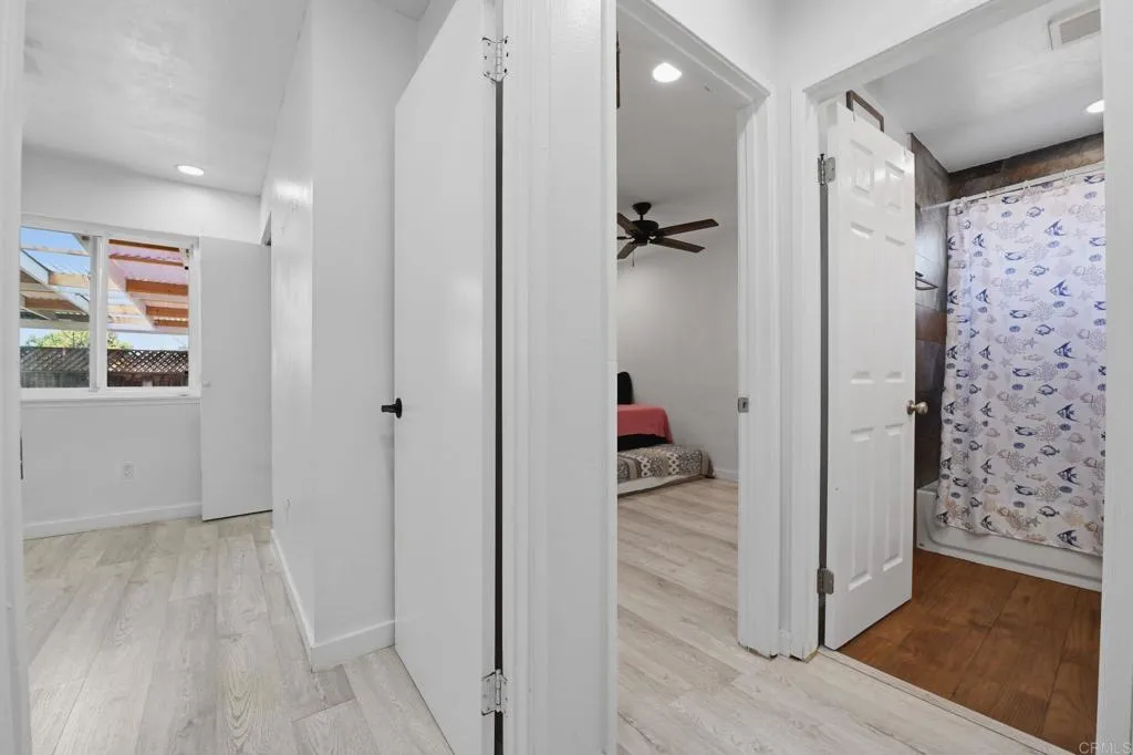 https://cdn.realtyfeed.com/cdn/127/306736809/f6fd9f1faa874251e32eed74645ffbbb.webp