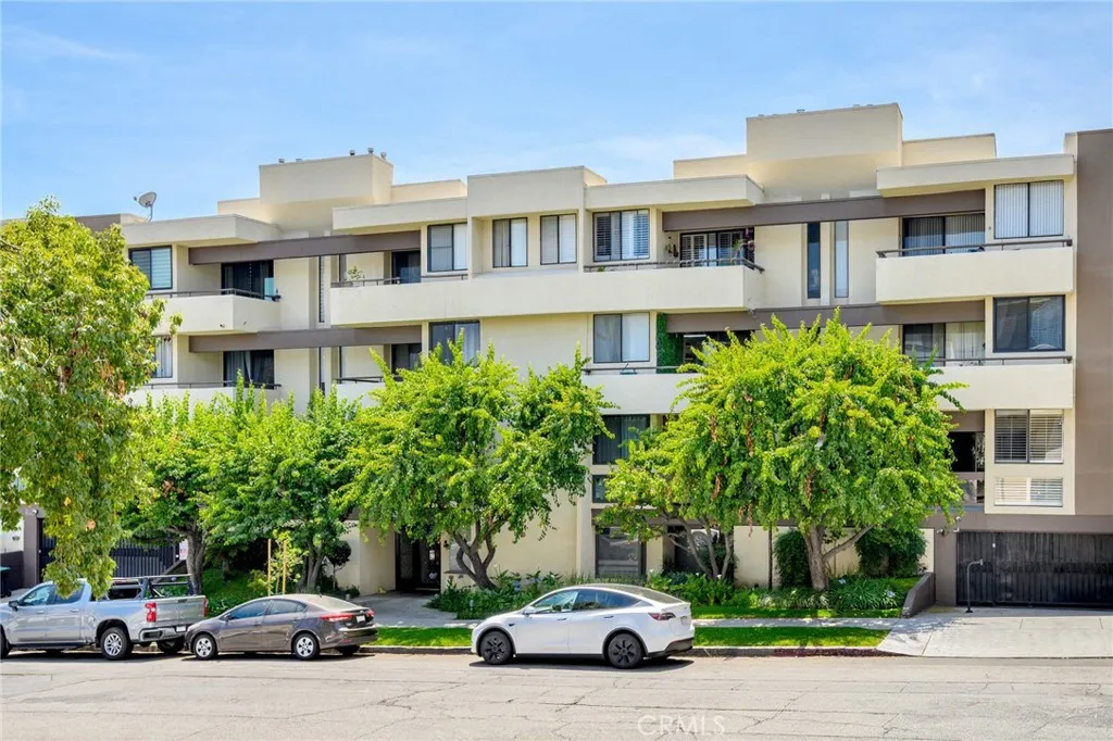 Glendale, CA 91202