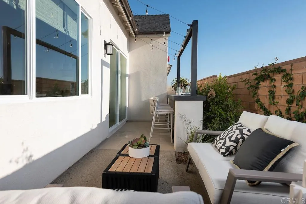 https://cdn.realtyfeed.com/cdn/127/306736818/cae4082f58cbe3e418846ee98104e11e.webp