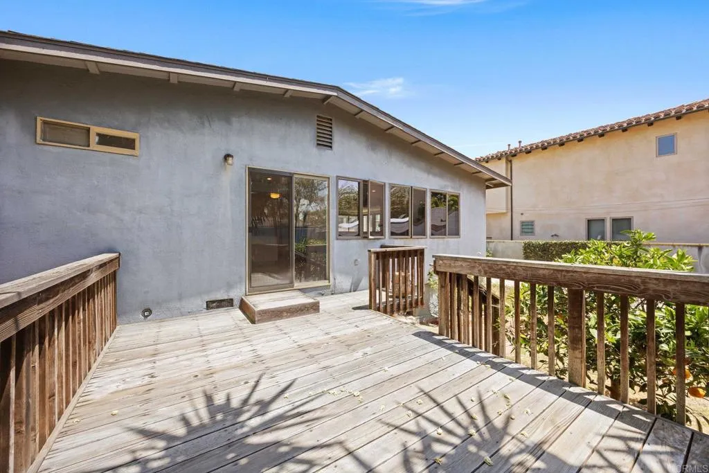 https://cdn.realtyfeed.com/cdn/127/306736843/da2c02bc7c3d0c268504e4073ede9aa5.webp