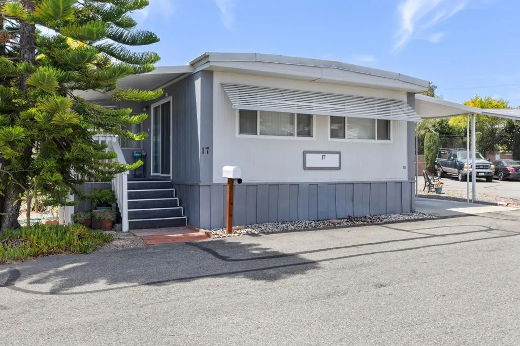 https://cdn.realtyfeed.com/cdn/127/306736875/88b1f4ce4665e2c37aa3fbb752e12489.webp