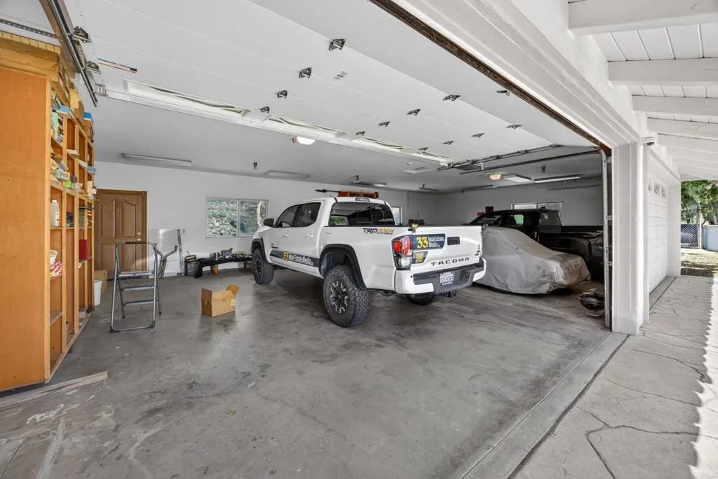 https://cdn.realtyfeed.com/cdn/127/306736879/38db68cc5d3805c313a0ed9cf6408666.webp