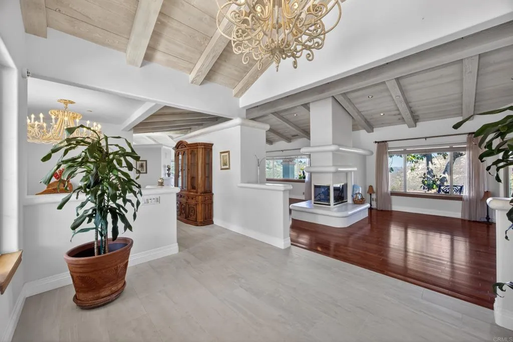 https://cdn.realtyfeed.com/cdn/127/306736879/5987cb28161b118b7293216994973558.webp