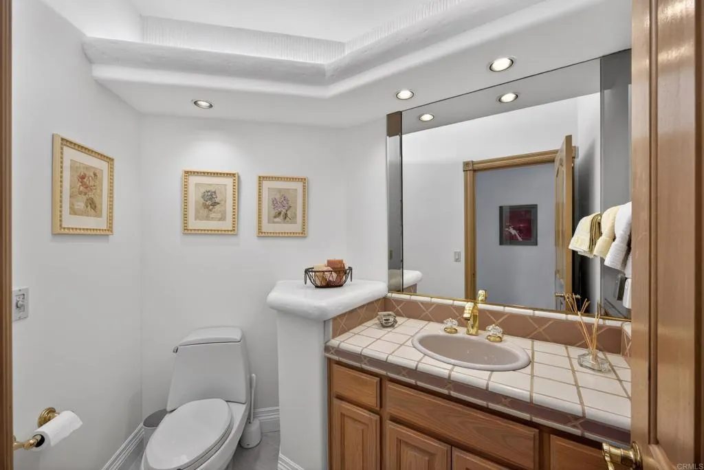 https://cdn.realtyfeed.com/cdn/127/306736879/8c440393b0518c1946cfe8f84a054bde.webp