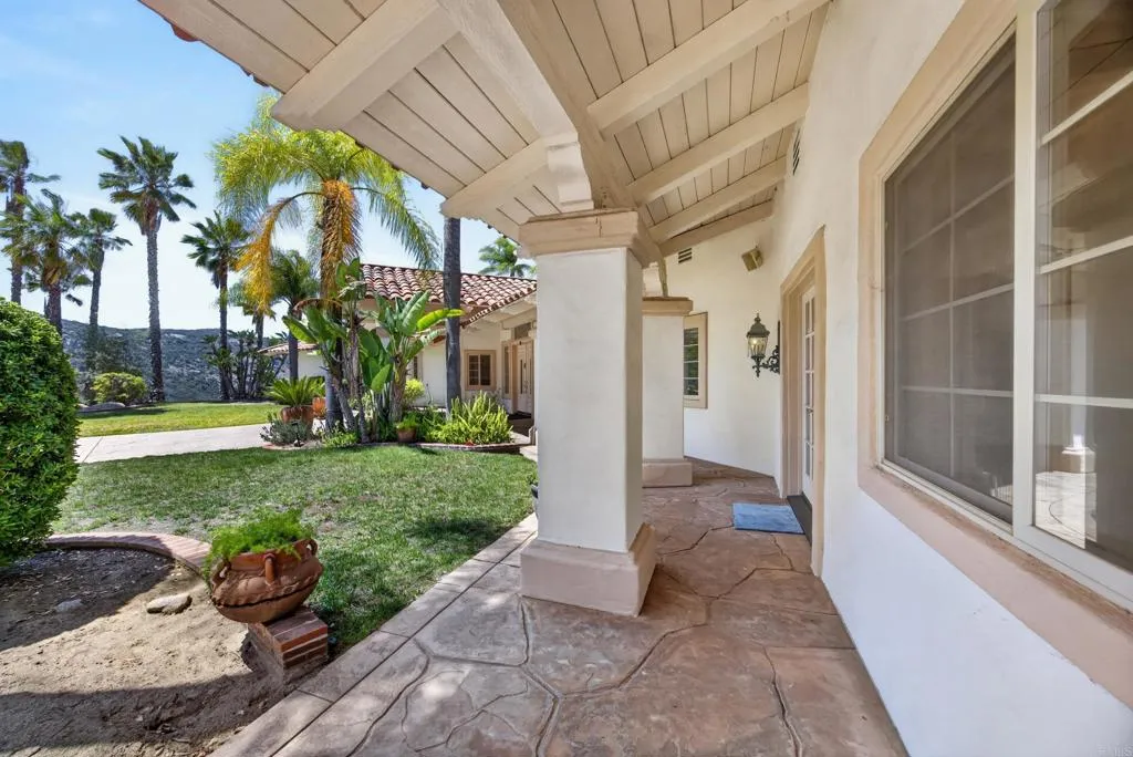 https://cdn.realtyfeed.com/cdn/127/306736879/90588f443e7eb0eb2c0bda2b0c3a4a7f.webp