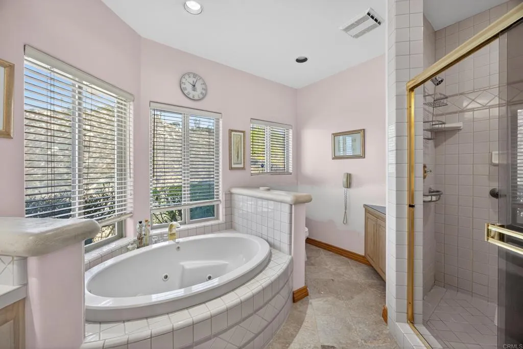 https://cdn.realtyfeed.com/cdn/127/306736879/b175b732b912a6a3c4304aa471f4a2d7.webp