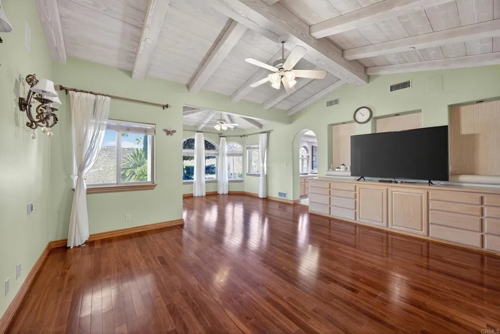 https://cdn.realtyfeed.com/cdn/127/306736879/c65fdcb6db2a9f29deded12386363330.webp