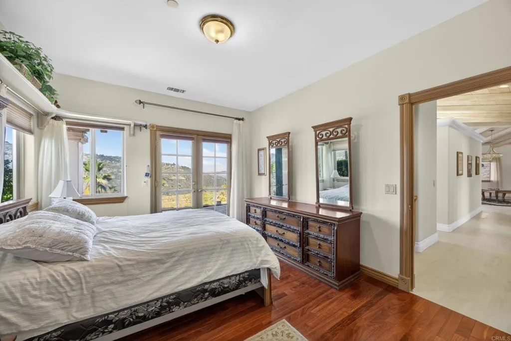 https://cdn.realtyfeed.com/cdn/127/306736879/e68290612c0f863f3f6a9da0d70ae14d.webp