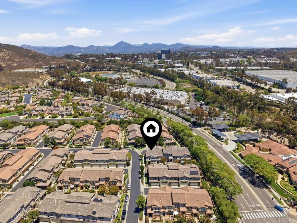 https://cdn.realtyfeed.com/cdn/127/306736882/1a1d3926c2fa0da09cd43525c50af5cb.webp