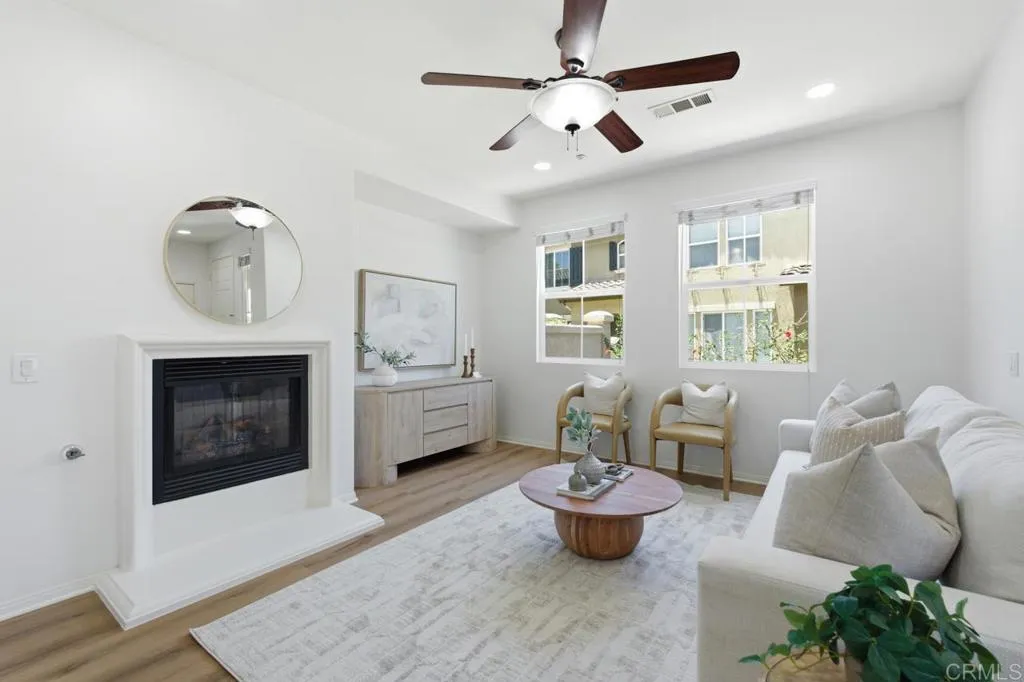 https://cdn.realtyfeed.com/cdn/127/306736882/279473c47f49d6da5d817b60eb6eb4d8.webp