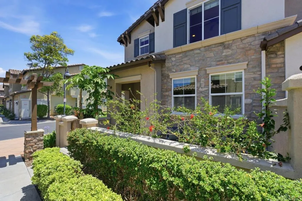 https://cdn.realtyfeed.com/cdn/127/306736882/3c7b3b75db70bee477f6e7538d45e124.webp