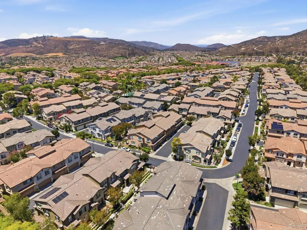 https://cdn.realtyfeed.com/cdn/127/306736882/7197f547203b2e5538982d9215d3feb4.webp