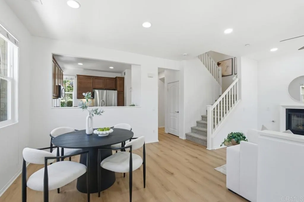 https://cdn.realtyfeed.com/cdn/127/306736882/8234bd763b7a4649fe23f4a955132feb.webp