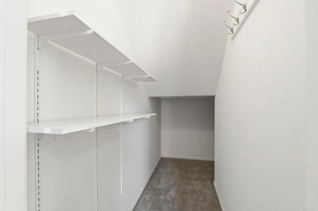 https://cdn.realtyfeed.com/cdn/127/306736882/93c13bab73d1ff80d0ac337dabfe48ba.webp