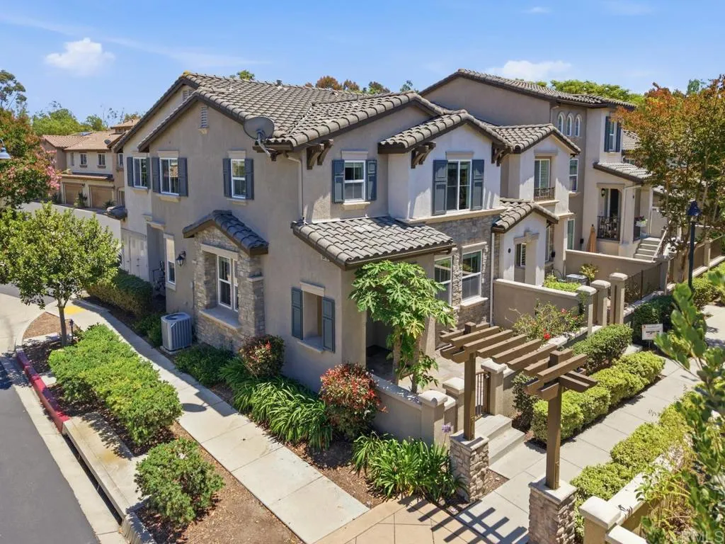 https://cdn.realtyfeed.com/cdn/127/306736882/f011cc652149ecb235830cfe5a6941e9.webp