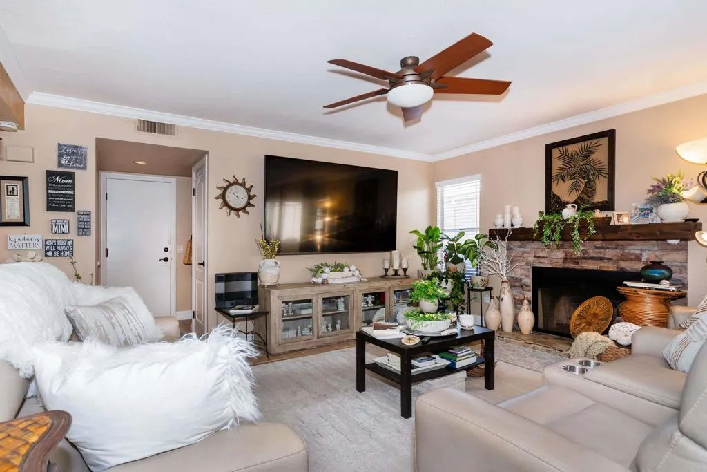 https://cdn.realtyfeed.com/cdn/127/306736886/0f8c5a90485284b33c28d8b578c7114e.webp