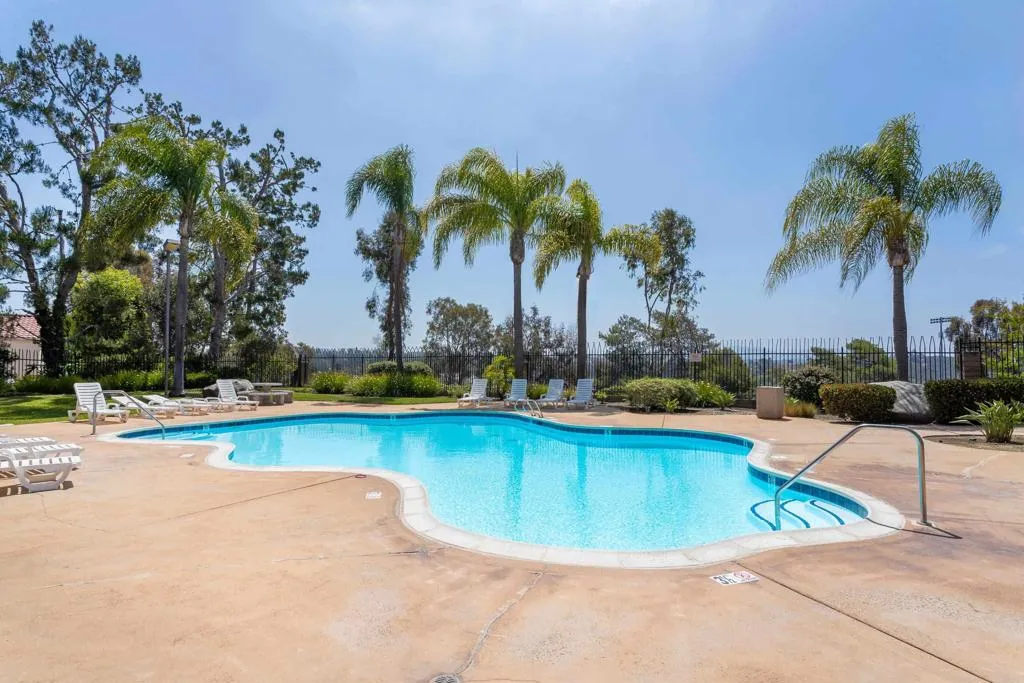 https://cdn.realtyfeed.com/cdn/127/306736886/7b4489518bd3e70a86971216adba0599.webp
