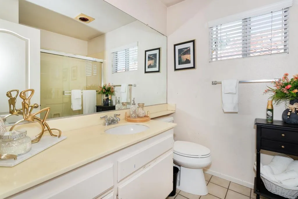 https://cdn.realtyfeed.com/cdn/127/306736886/cad5ff7daab360406c1ba9ee1c22f204.webp