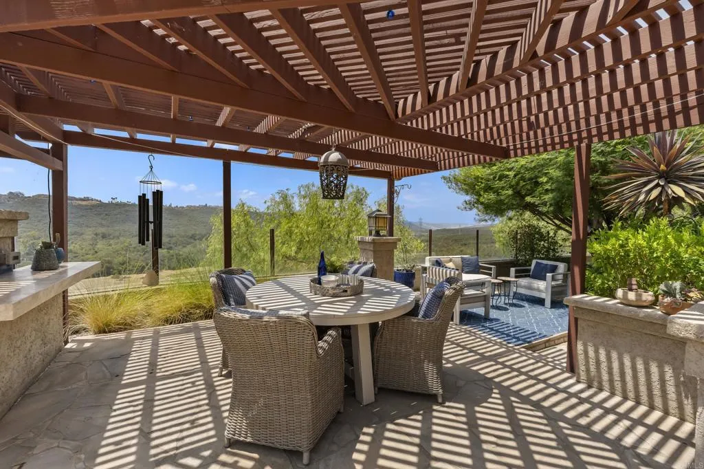 https://cdn.realtyfeed.com/cdn/127/306736895/c3841b1f1c9e7e3a285df33b78997313.webp