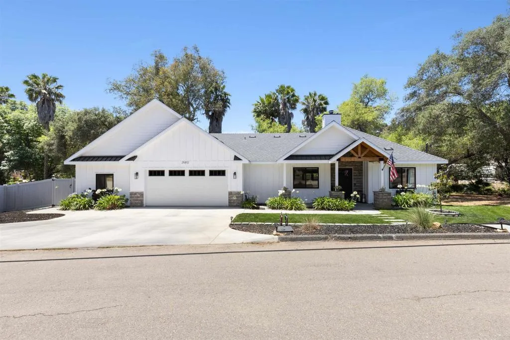 25812 Willow Lane, Escondido, CA 92026 - Photo 3 of 40, Escondido, CA