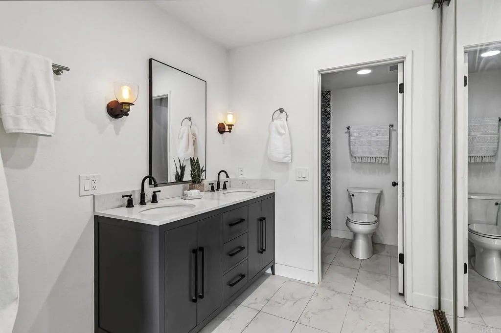 https://cdn.realtyfeed.com/cdn/127/306736900/baf0abeced4af2b16deae896ed20ae15.webp