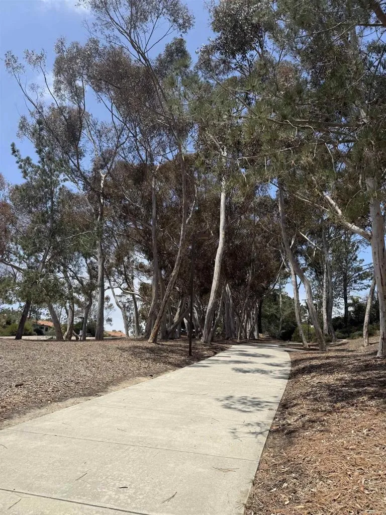 https://cdn.realtyfeed.com/cdn/127/306736900/c53012343014c9091050412e9b820bf1.webp
