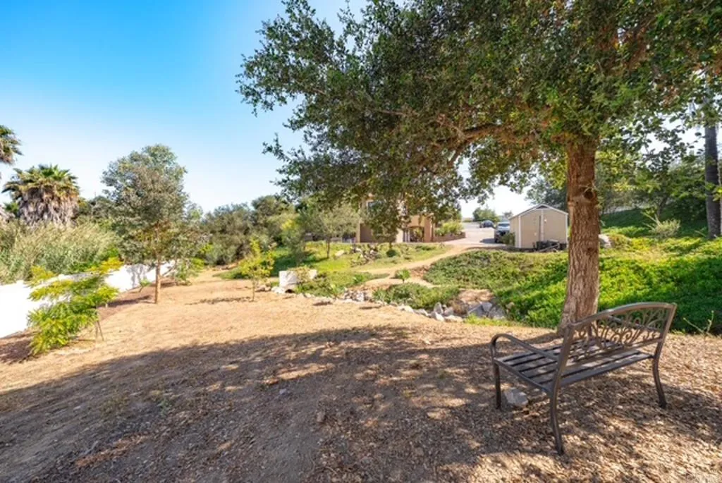 https://cdn.realtyfeed.com/cdn/127/306736922/21ad0cf68c3f944edac19b1ae1b391ac.webp