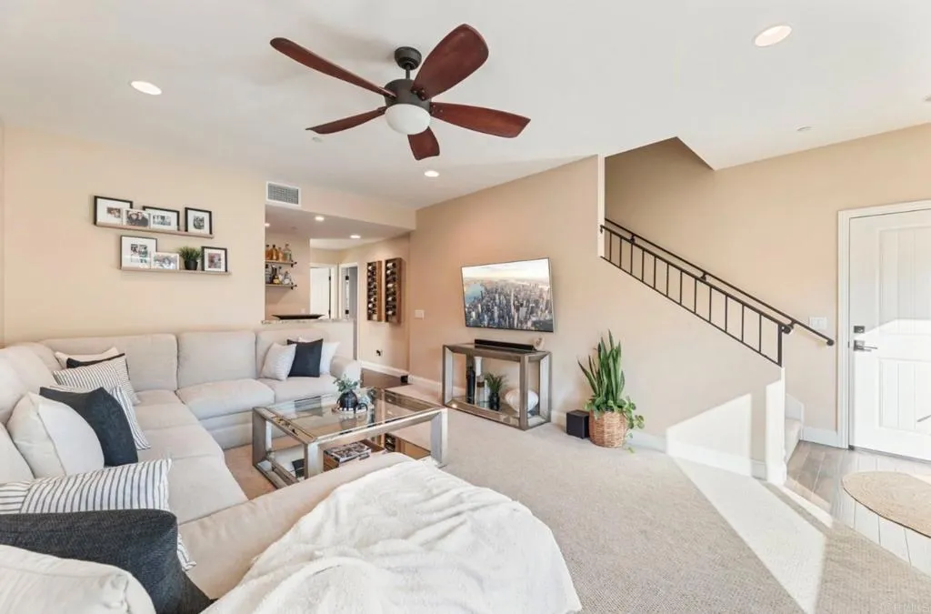 https://cdn.realtyfeed.com/cdn/127/306736922/5ae16995e5a85b1efd870378d78a8b7c.webp