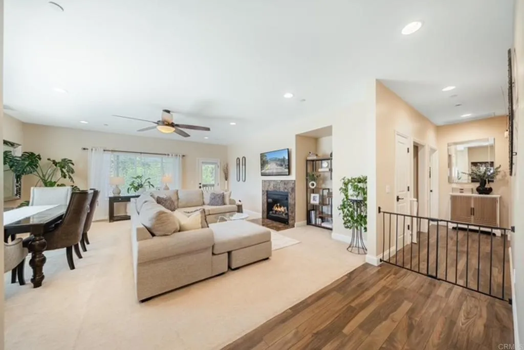 https://cdn.realtyfeed.com/cdn/127/306736922/71952afc673a4fb387a7abd9c34ac797.webp