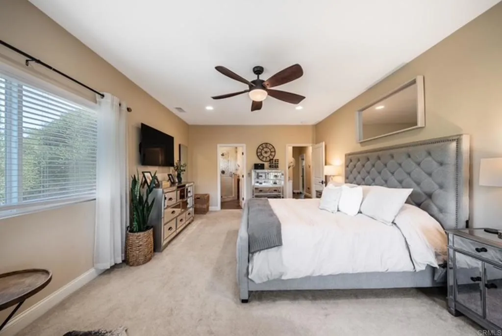 https://cdn.realtyfeed.com/cdn/127/306736922/7809933371c8076191caf707b73552ff.webp