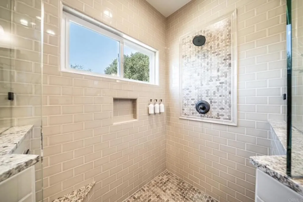https://cdn.realtyfeed.com/cdn/127/306736922/b7f7d880e758e0650091d1b700a8548b.webp
