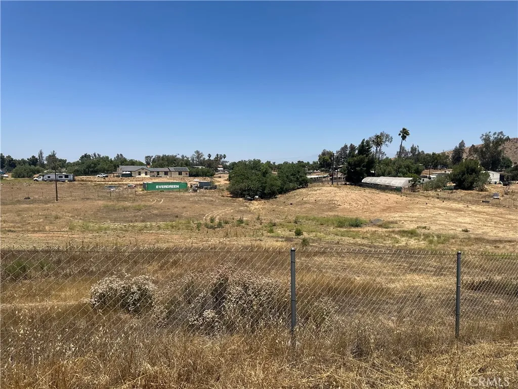 Perris, CA 92570