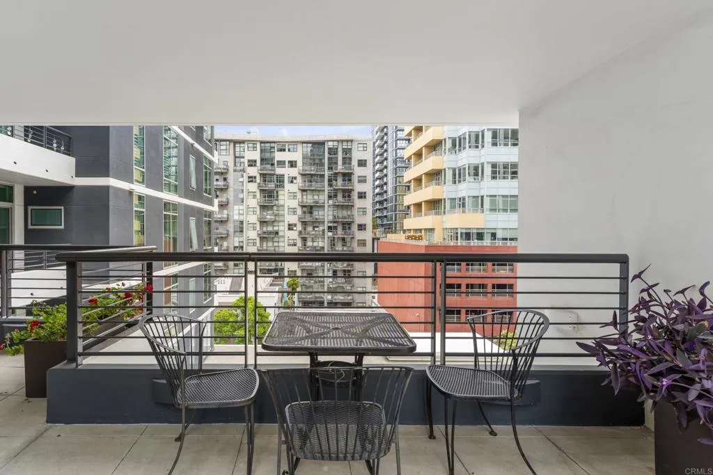 https://cdn.realtyfeed.com/cdn/127/306737057/0a0d370e05aee6dd1077c01f1c74df96.webp